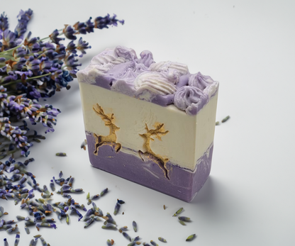 Waldgeheimnis – Handgemachte Naturseife